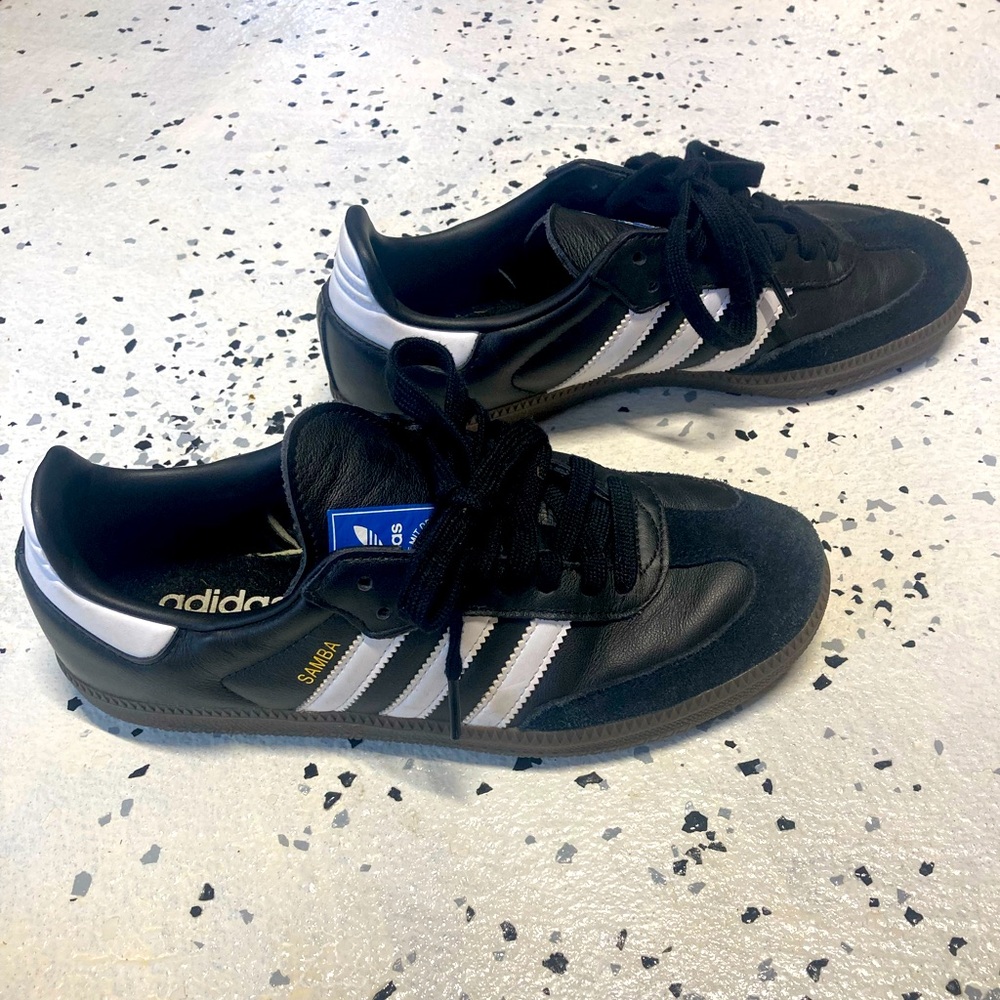 Adidas Women’s Black OG Sambas
